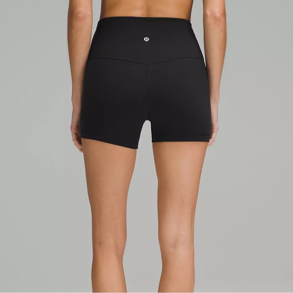 Lululemon High Rise Align Short 4”